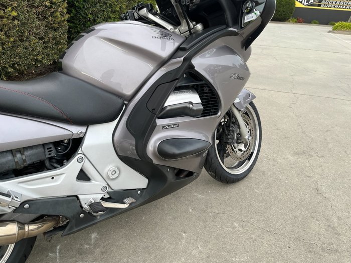 2003 Honda ST1300A