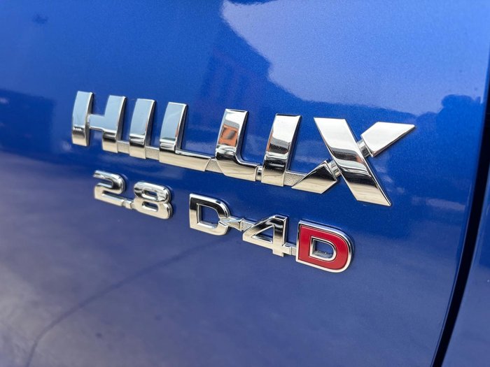 2015 Toyota Hilux SR5
