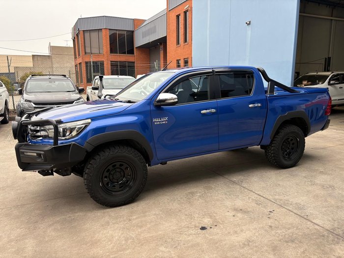 2015 Toyota Hilux SR5