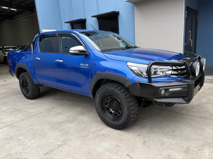 2015 Toyota Hilux SR5