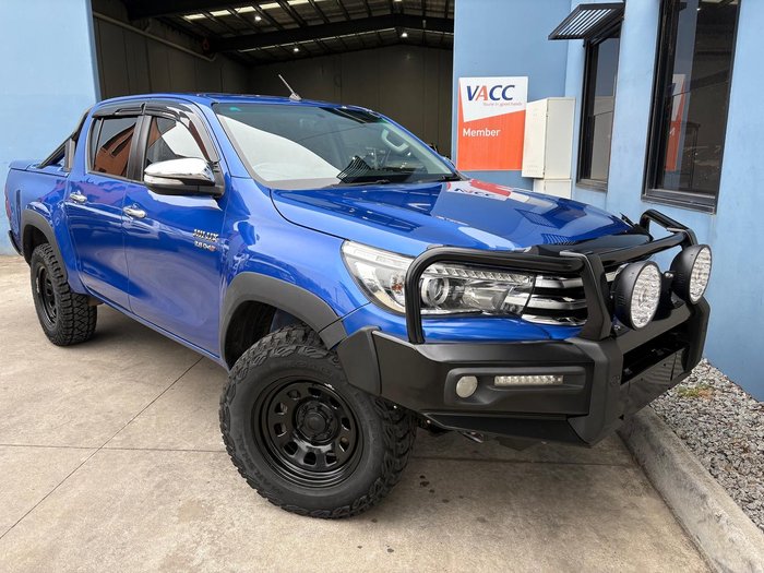 2015 Toyota Hilux SR5