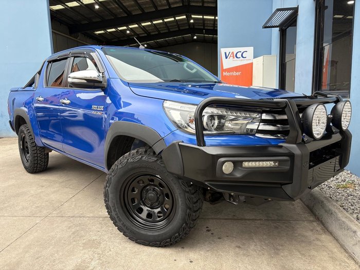 2015 Toyota Hilux SR5