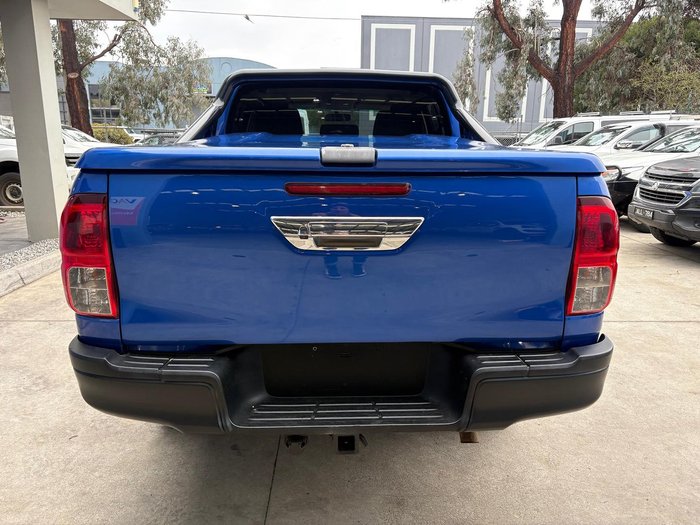 2015 Toyota Hilux SR5