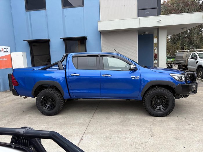 2015 Toyota Hilux SR5