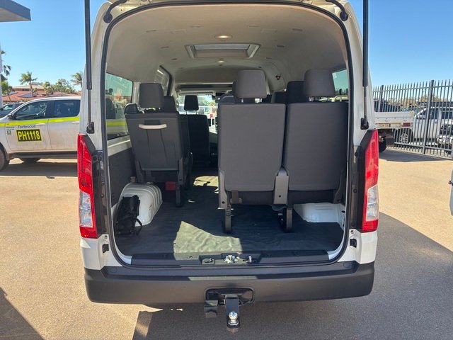 2020 Toyota HIACE