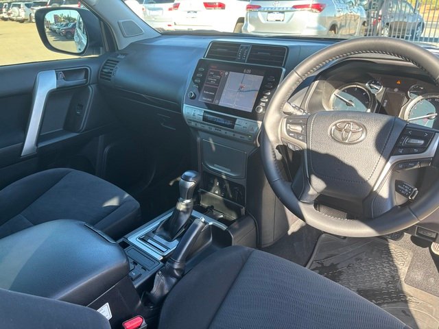 2021 Toyota Prado