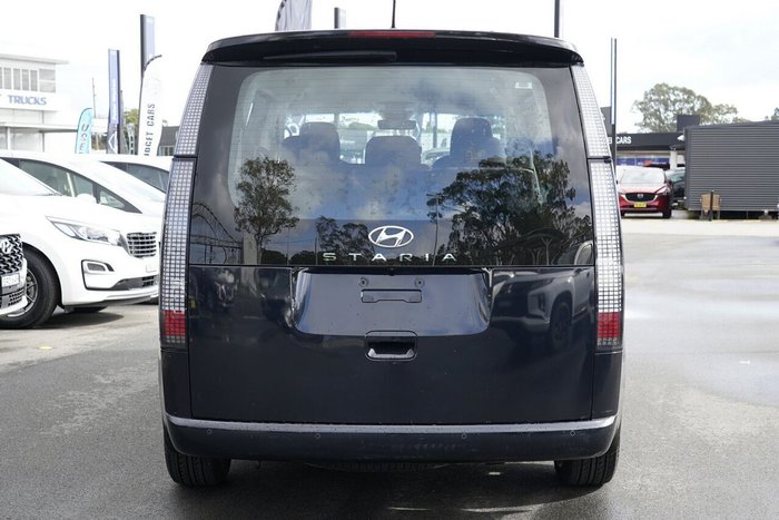 2022 Hyundai STARIA
