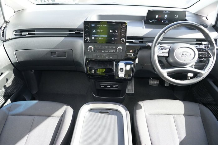 2022 Hyundai STARIA
