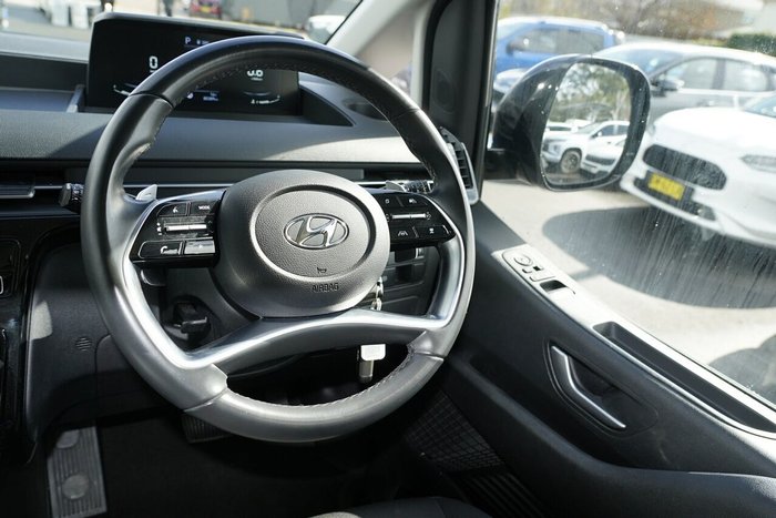 2022 Hyundai STARIA