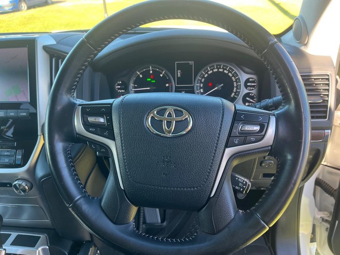 2019 Toyota Landcruiser VX