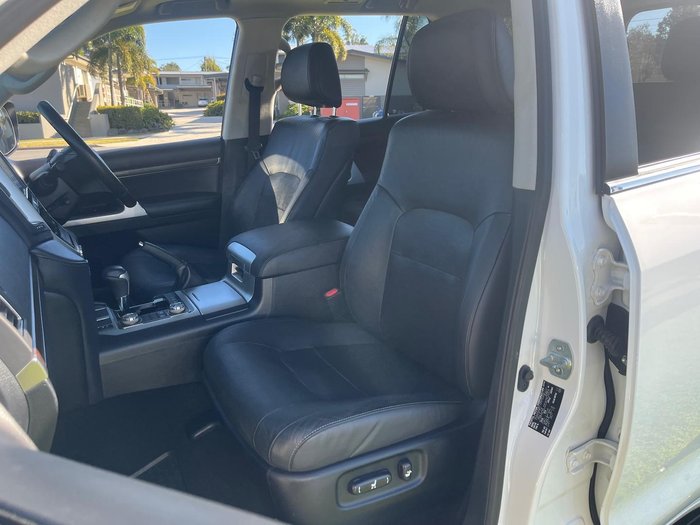 2019 Toyota Landcruiser VX