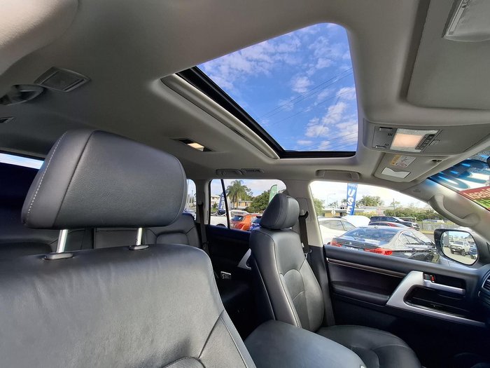 2019 Toyota Landcruiser VX