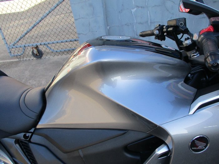 2010 Honda VFR1200F SILVER