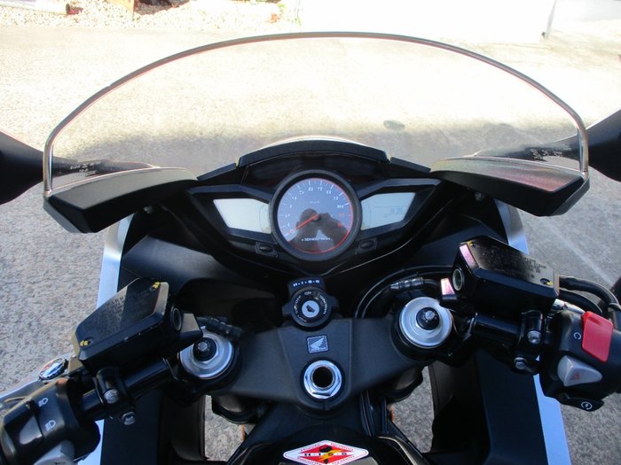 2010 Honda VFR1200F SILVER