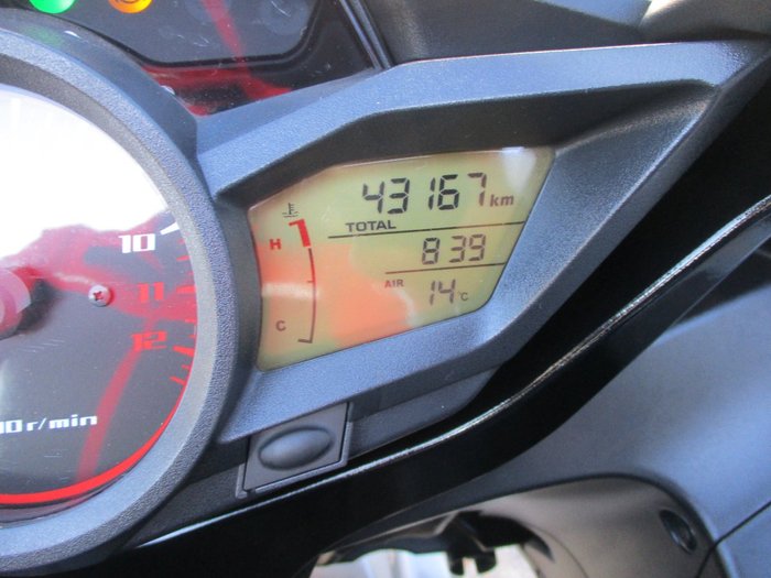 2010 Honda VFR1200F SILVER