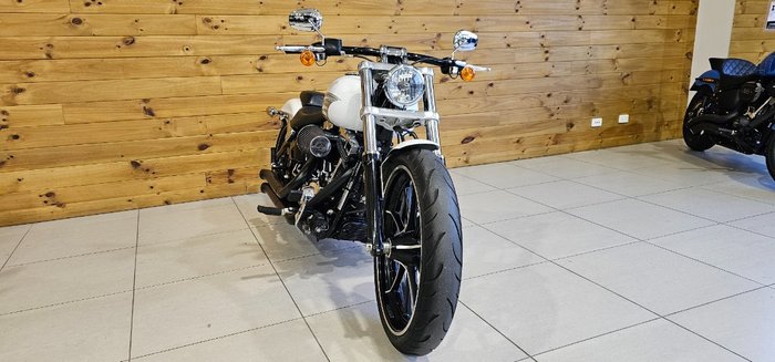 2016 Harley-davidson FXSB SOFTAIL BREAKOUT White