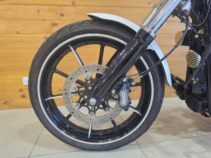 2016 HARLEY-DAVIDSON FXSB SOFTAIL BREAKOUT
