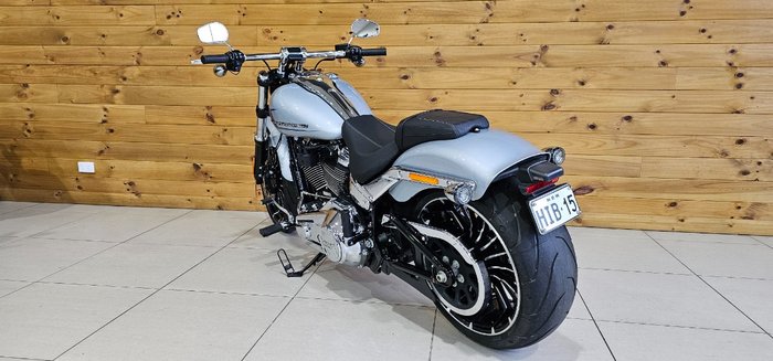 2023 Harley-davidson FXBR BREAKOUT (117) ATLAS SLV MTLIC
