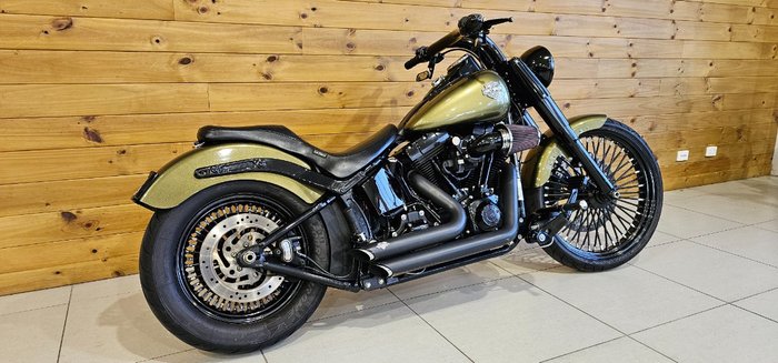 2017 Harley-davidson FLS SOFTAIL SLIM OLIVE GOLD