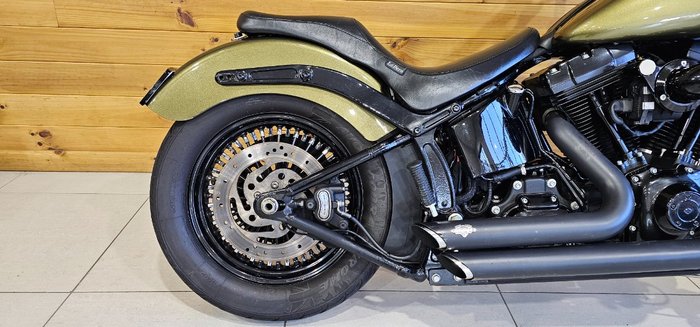 2017 Harley-davidson FLS SOFTAIL SLIM OLIVE GOLD