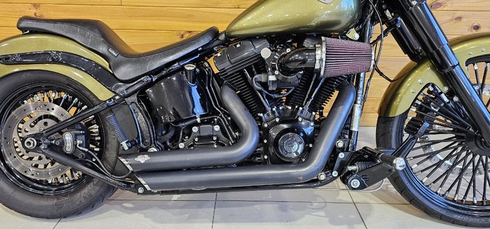 2017 Harley-davidson FLS SOFTAIL SLIM OLIVE GOLD
