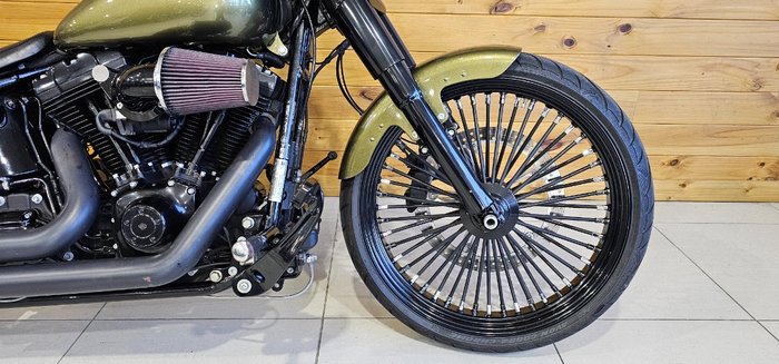 2017 Harley-davidson FLS SOFTAIL SLIM OLIVE GOLD