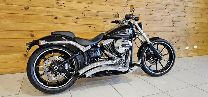 2016 Harley-davidson FXSB SOFTAIL BREAKOUT Black