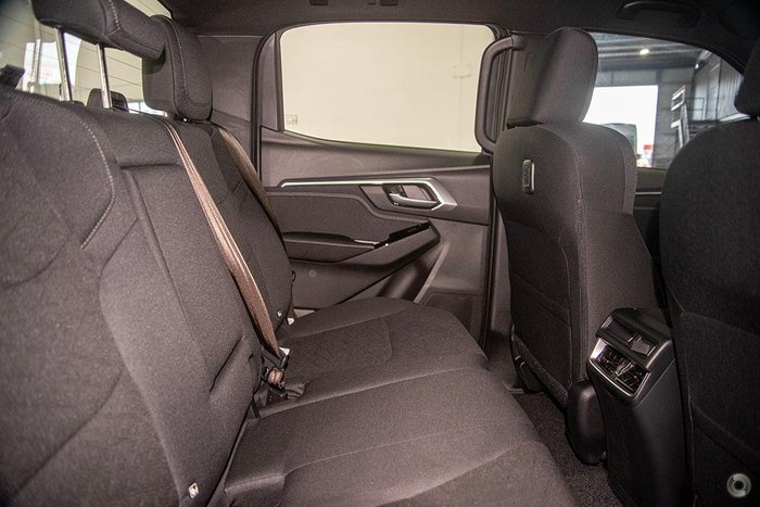 2024 Isuzu D-MAX LS-U