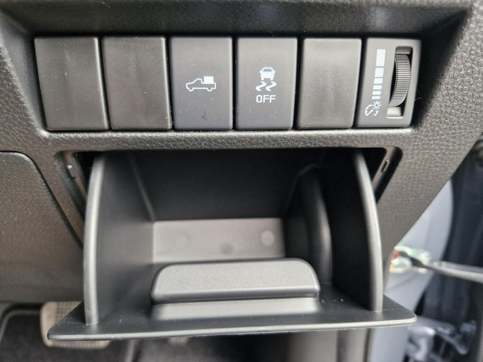 2024 Isuzu D-MAX X-TERRAIN