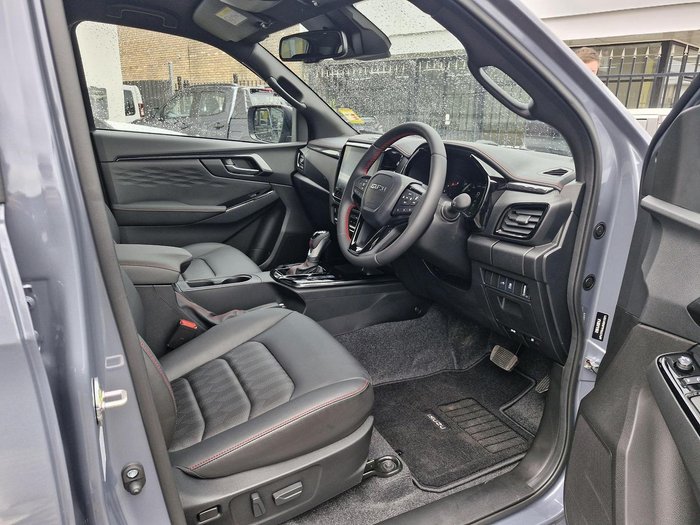 2024 Isuzu D-MAX X-TERRAIN