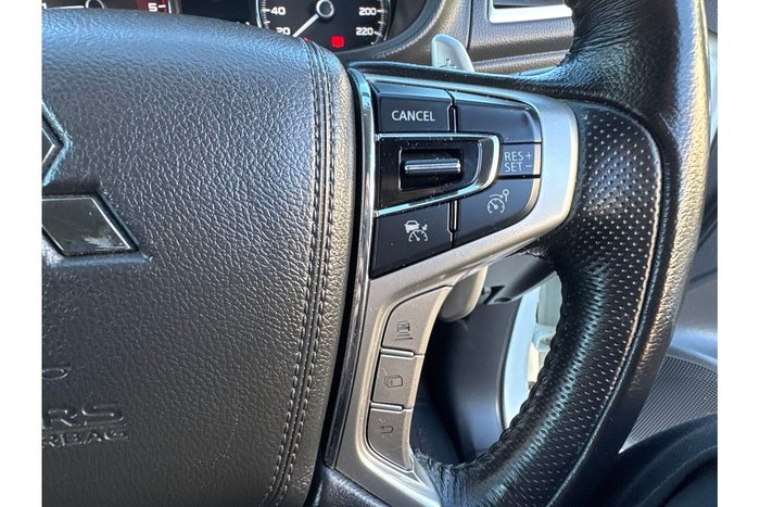 2018 Mitsubishi Pajero Sport GLS