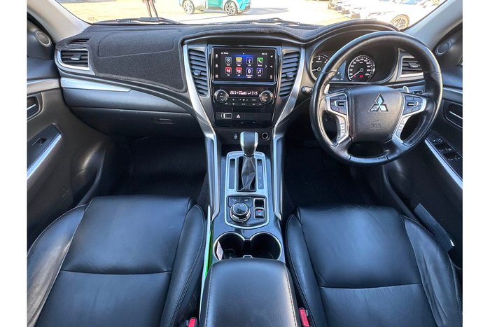 2018 Mitsubishi Pajero Sport GLS