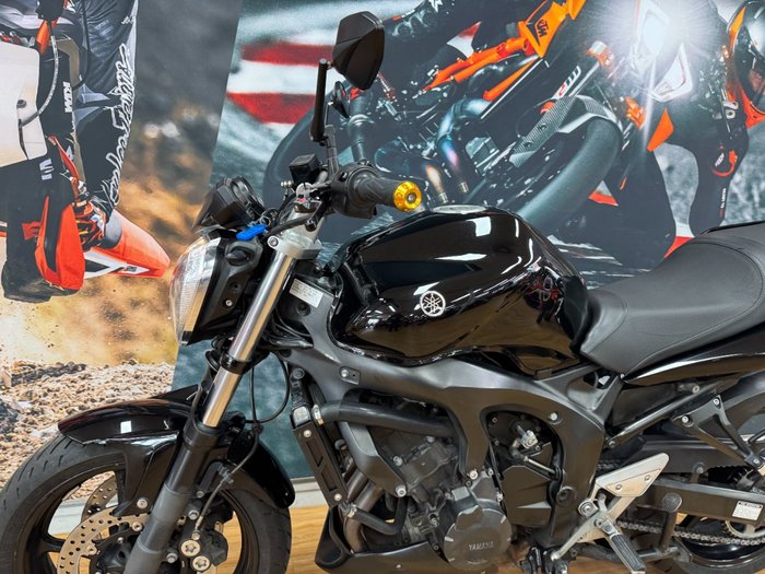 2009 Yamaha FZ6N GREY