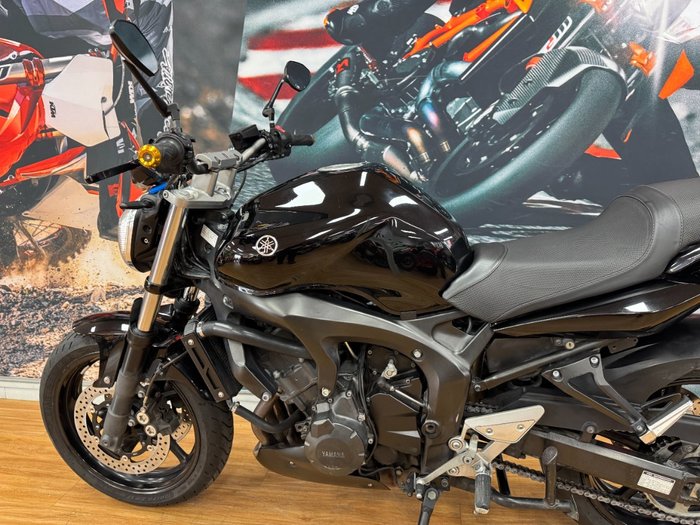 2009 Yamaha FZ6N GREY
