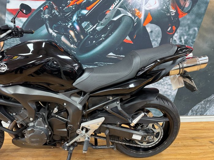 2009 Yamaha FZ6N GREY