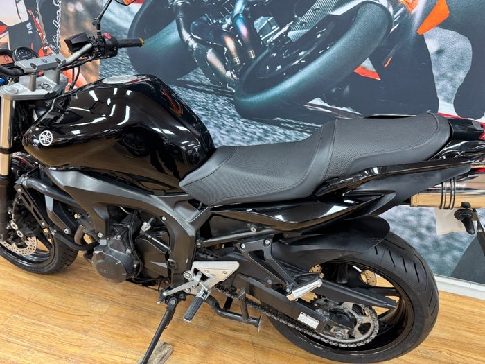 2009 Yamaha FZ6N GREY