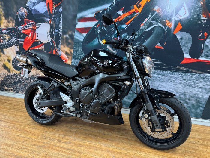 2009 Yamaha FZ6N GREY