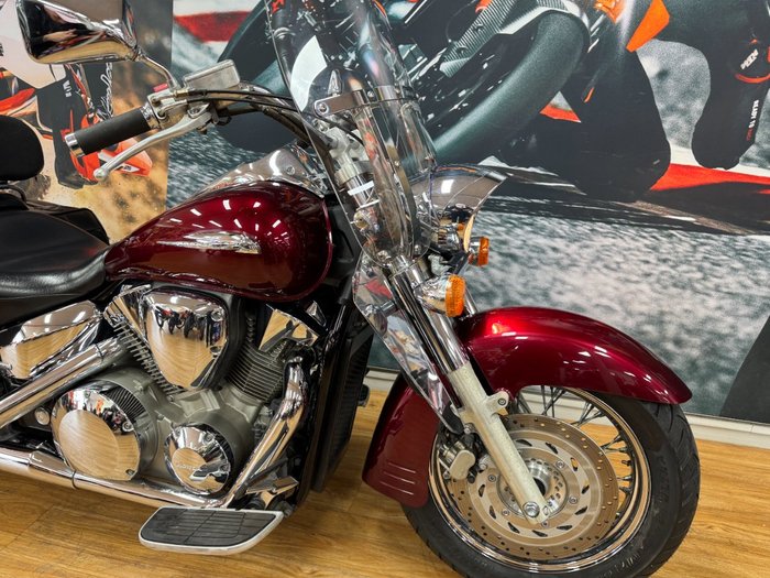 2006 Honda VTX1300 (VTX1300S) MAROON