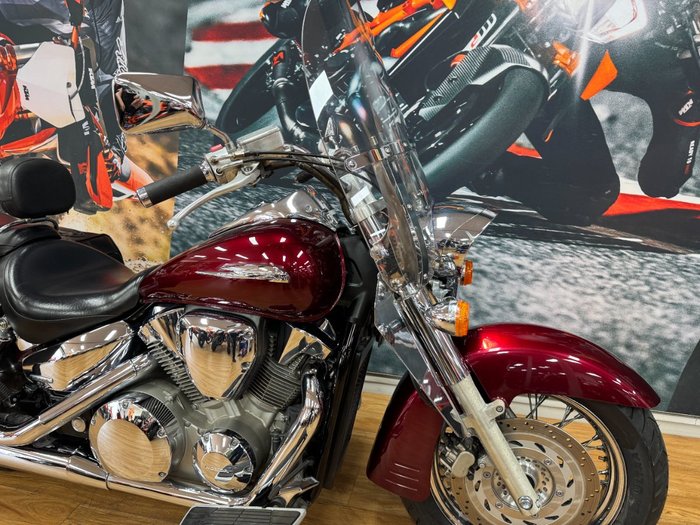 2006 Honda VTX1300 (VTX1300S) MAROON