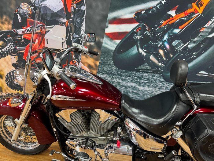 2006 Honda VTX1300 (VTX1300S) MAROON