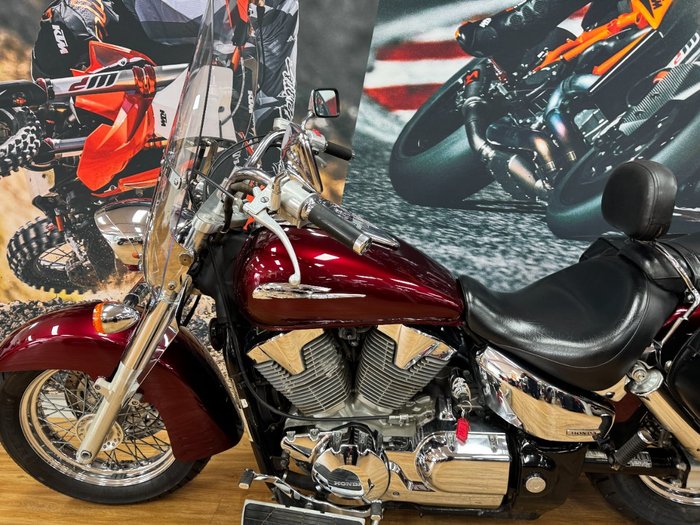 2006 Honda VTX1300 (VTX1300S) MAROON