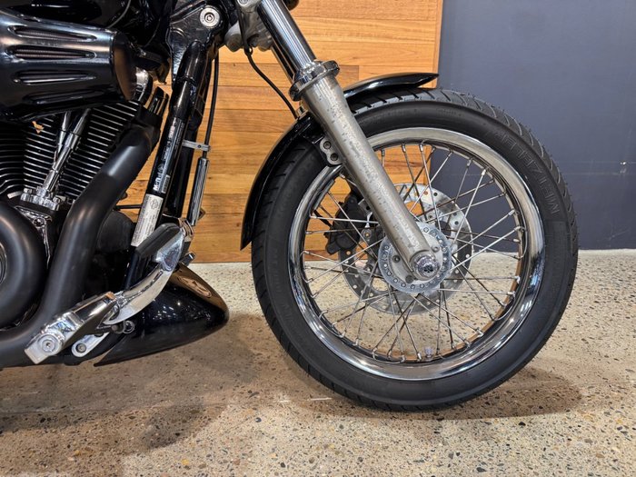 2011 Harley-davidson FXDC DYNA SUPER GLIDE CUSTOM BLACK