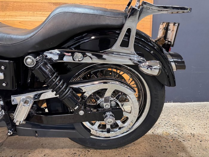 2011 Harley-davidson FXDC DYNA SUPER GLIDE CUSTOM BLACK