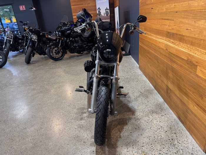 2011 Harley-davidson FXDC DYNA SUPER GLIDE CUSTOM BLACK