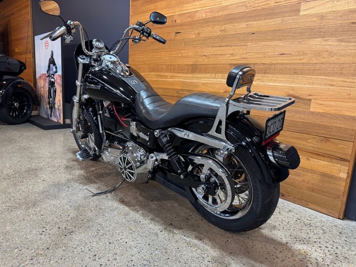 2011 Harley-davidson FXDC DYNA SUPER GLIDE CUSTOM BLACK