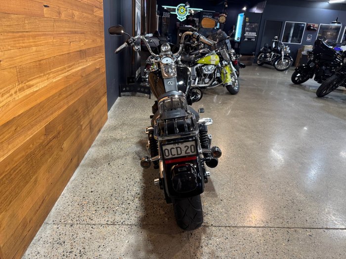 2011 Harley-davidson FXDC DYNA SUPER GLIDE CUSTOM BLACK
