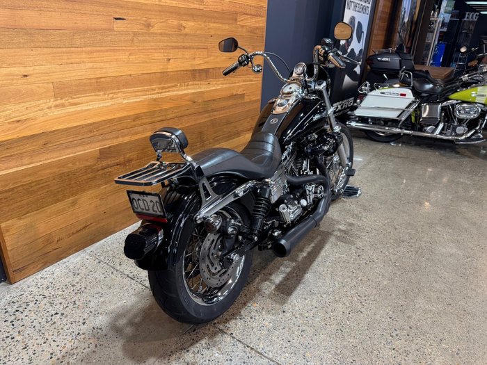 2011 Harley-davidson FXDC DYNA SUPER GLIDE CUSTOM BLACK