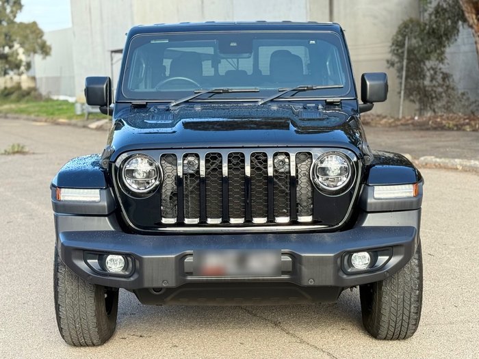 2021 Jeep Gladiator Night Eagle