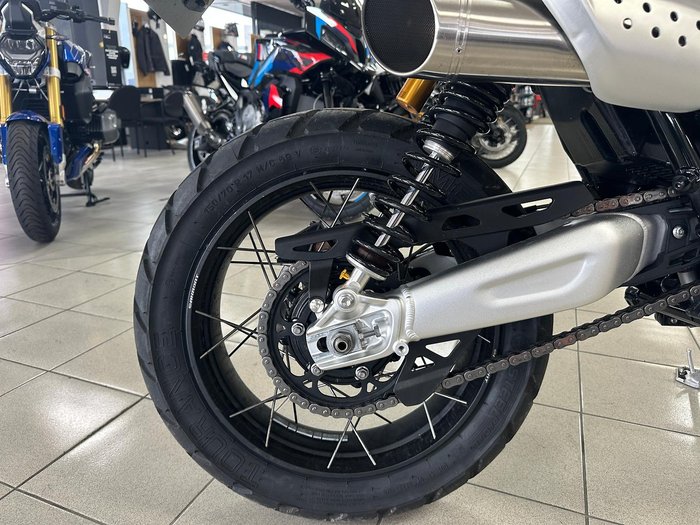2021 Triumph Scrambler 1200 Steve McQueen Edition Scrambler Green