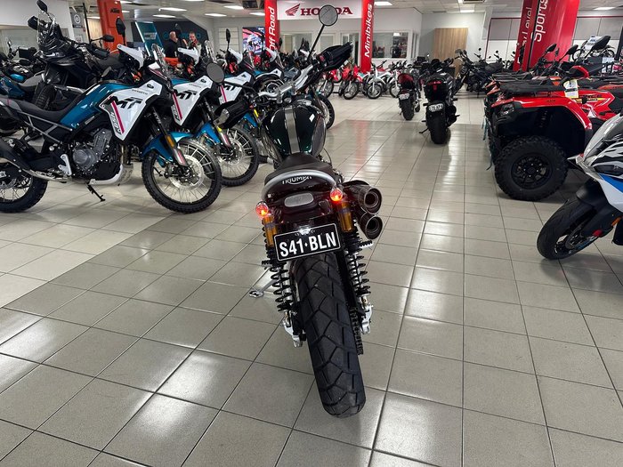 2021 Triumph Scrambler 1200 Steve McQueen Edition Scrambler Green